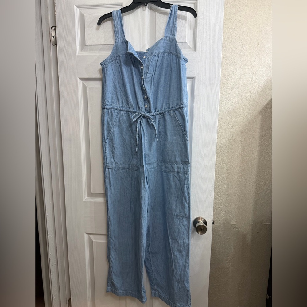 🎉 4 for $10 Old Navy Light Blue Jumpsuit
